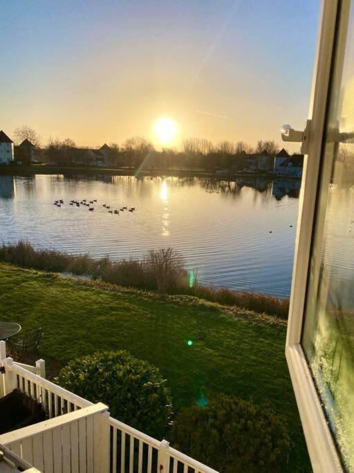 Emerald Lake House South Cerney Exterior foto